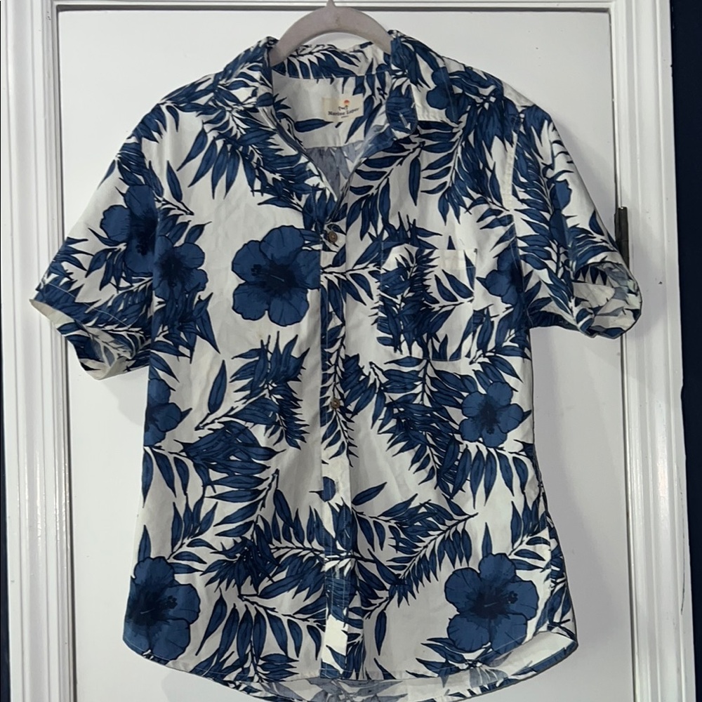 Marine Layer White and Blue Floral Short-Sleeve Button-Down Shirt